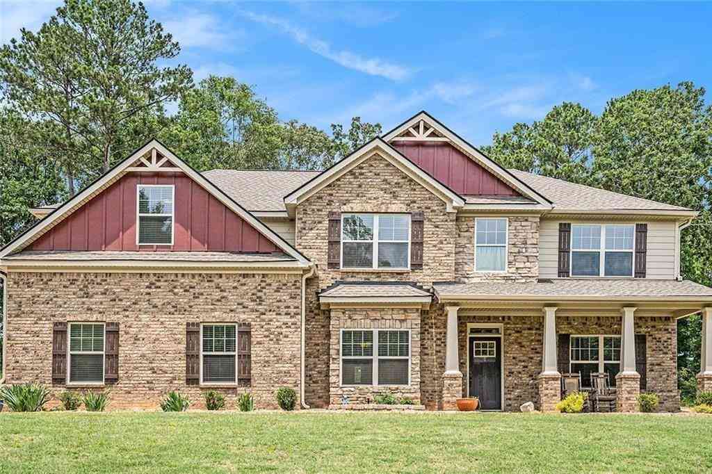 Homes For Sale - 381 Homestead Circle<br/> Forsyth, GA 31029