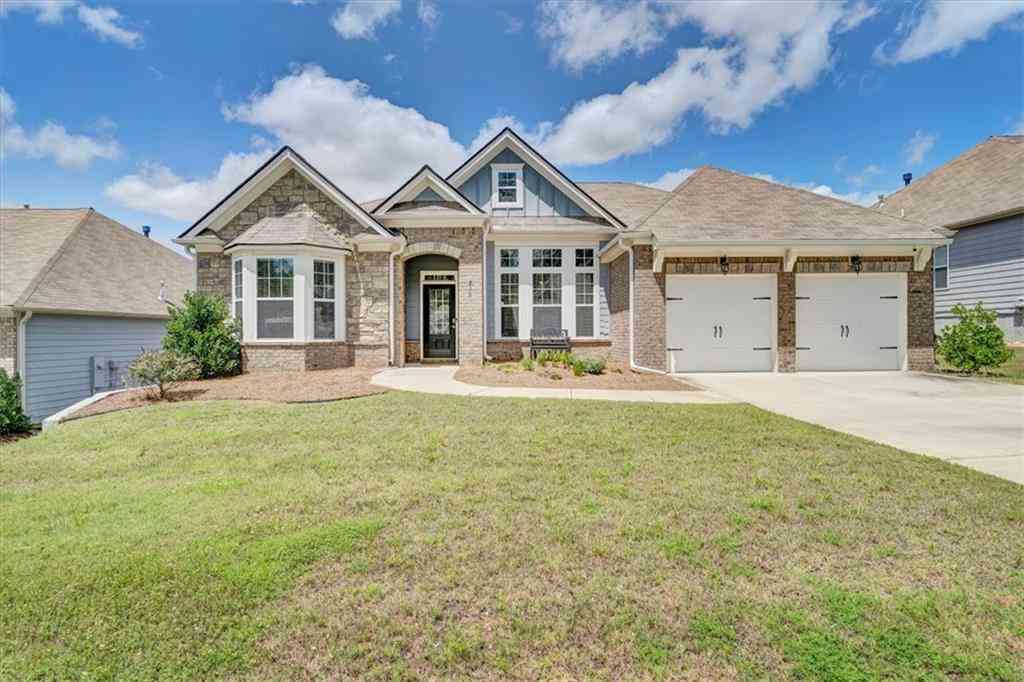 Homes For Sale - 810 Codex Drive<br/> Fairburn, GA 30213