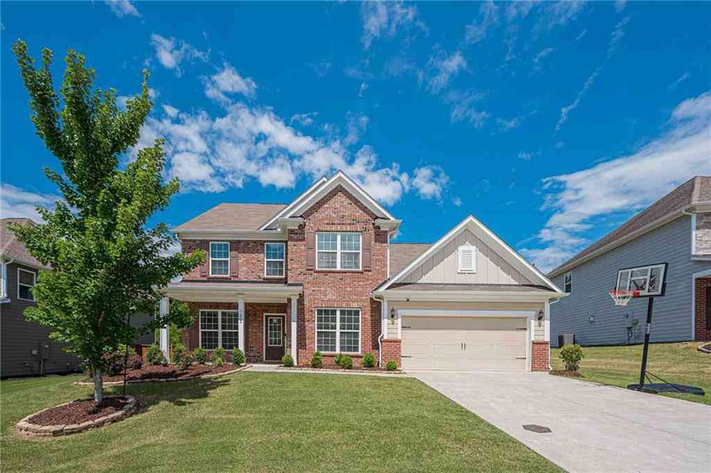 Homes For Sale - 7215 Margate Court<br/> Cumming, GA 30040