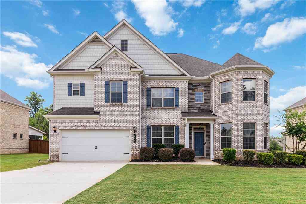 Homes For Sale - 520 Coventry Way<br/> Mcdonough, GA 30252