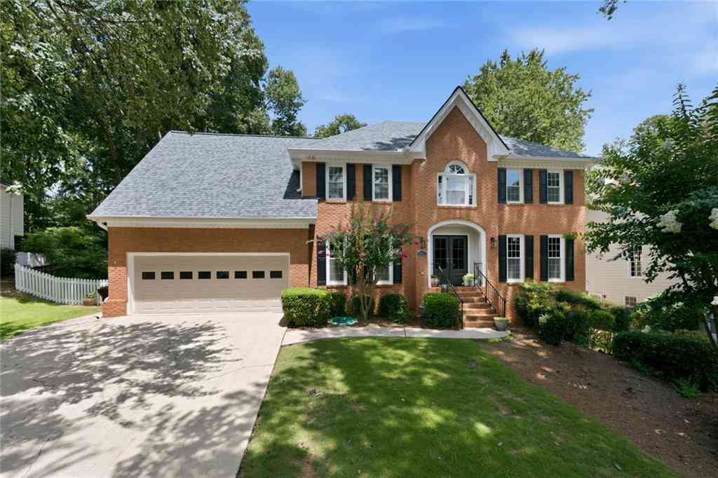 Homes For Sale - 3420 Waters Mill Drive<br/> Alpharetta, GA 30022