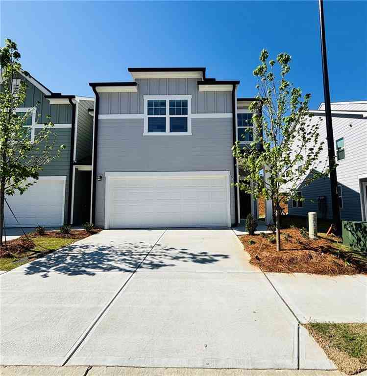Townhouse For Sale - 5026 Elowen Lane<br/> Douglasville, GA 30135