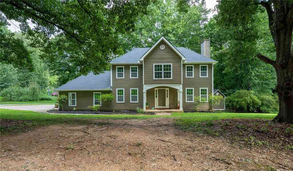 Homes For Sale - 4121 Willow Walk<br/> Lilburn, GA 30047