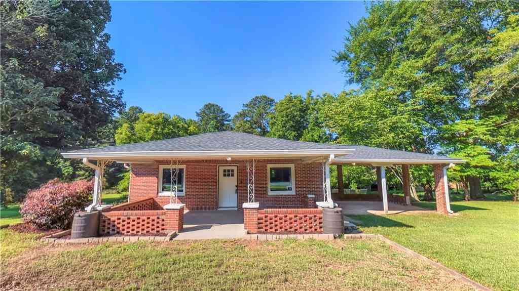 Homes For Sale - 2986 Hilltop Dr Dr<br/> Buchanan, GA 30113