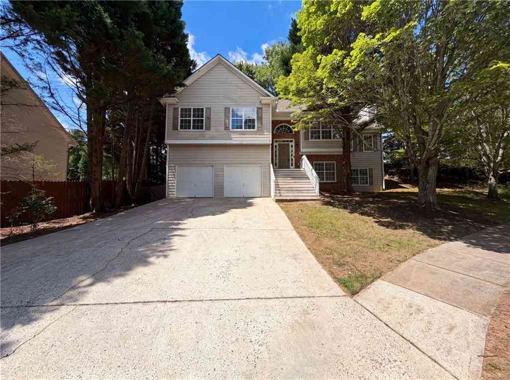 Homes For Sale - 3912 Mcguire Way<br/> Kennesaw, GA 30144
