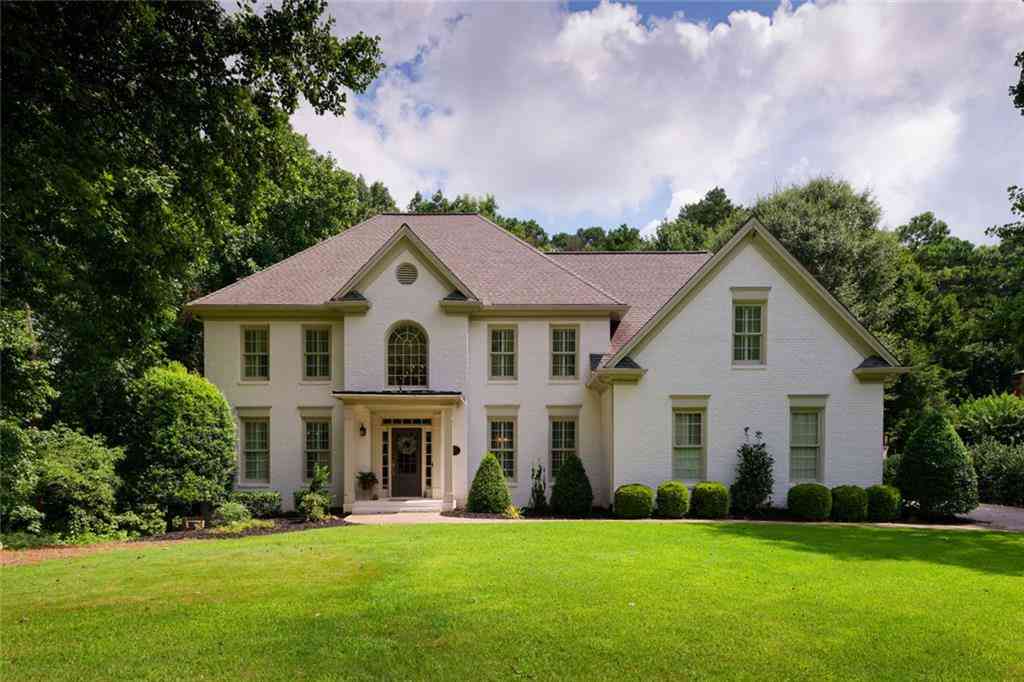 Homes For Sale - 1670 Highgrove Club Drive<br/> Milton, GA 30004