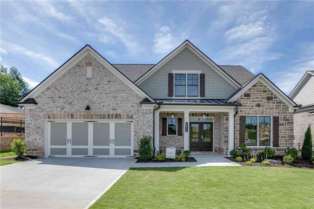 Homes For Sale - 1833 Piney Bend Drive<br/> Buford, GA 30518