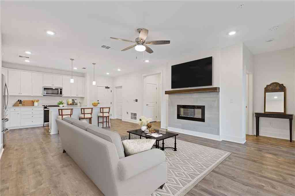 Condo For Sale - 3211 Orwell Way #4404<br/> Cumming, GA 30041
