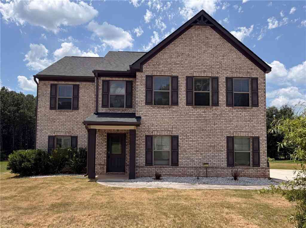 Homes For Sale - 1300 Mills Cove Drive<br/> Covington, GA 30016