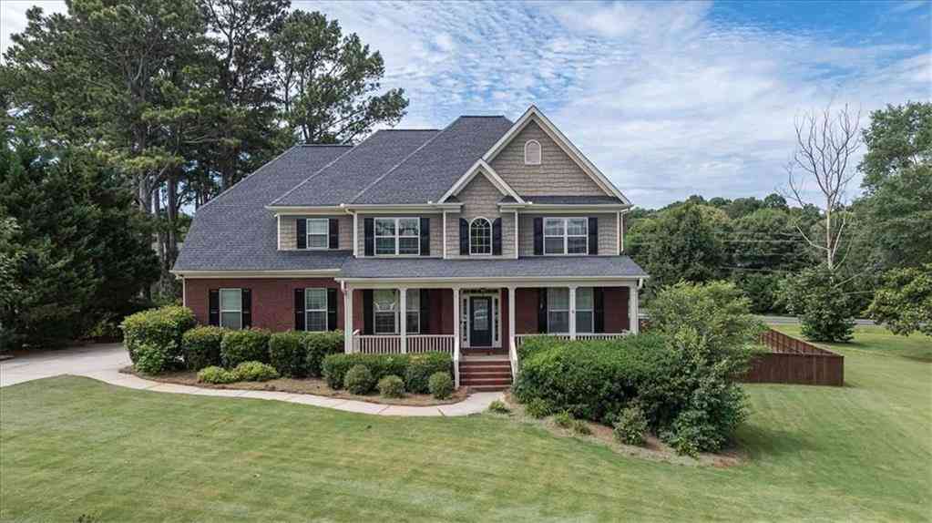 Homes For Sale - 136 Dunedin Drive<br/> Bethlehem, GA 30620