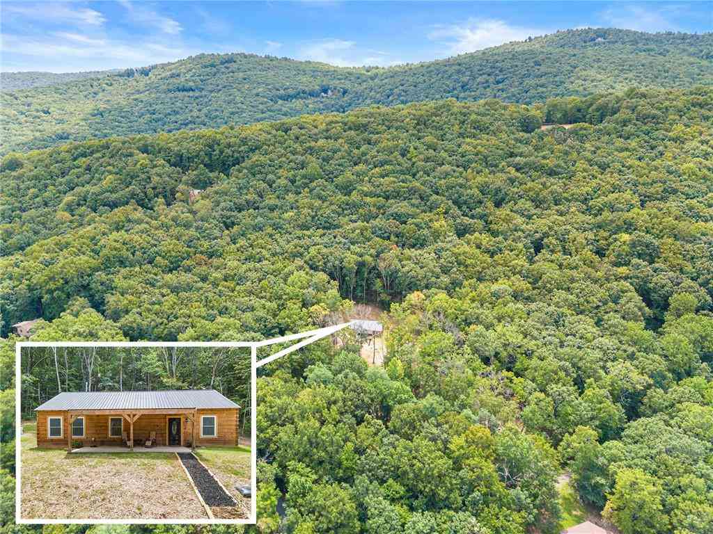 Homes For Sale - 587 Cold Stream Trail<br/> Jasper, GA 30143