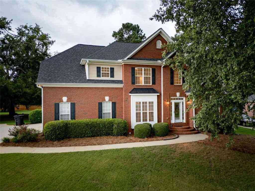 Homes For Sale - 233 Thorn Berry Way Way<br/> Conyers, GA 30094