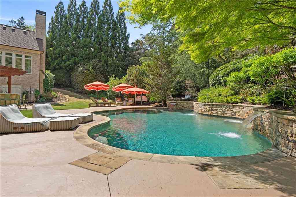 Homes For Sale - 3080 Creek Tree Lane<br/> Cumming, GA 30041