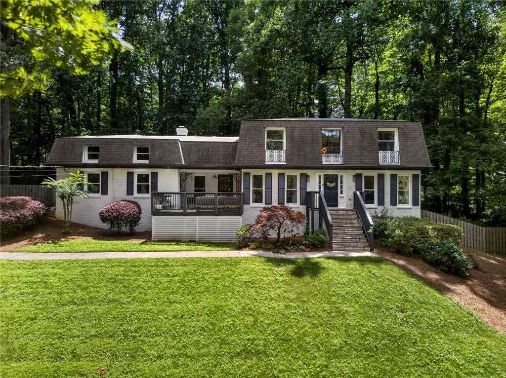 Homes For Sale - 2282 Deer Ridge Drive<br/> Tucker, GA 30087