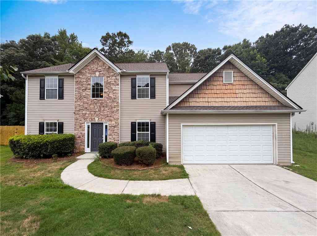 Homes For Sale - 6257 Polar Fox Court<br/> Riverdale, GA 30296