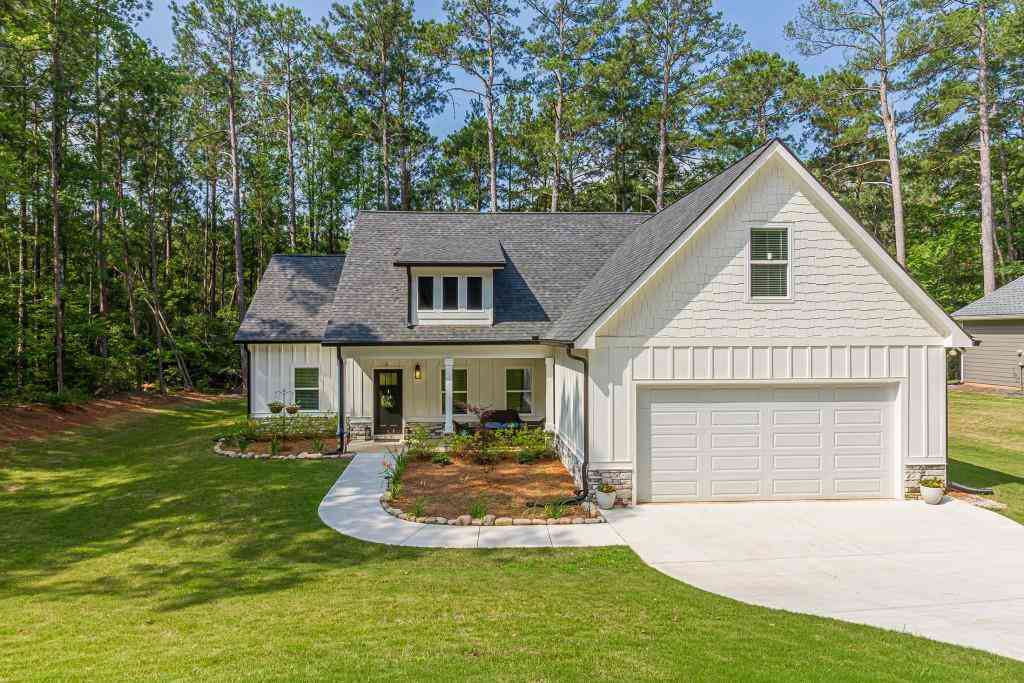 Homes For Sale - 84 Swallow Court<br/> Monticello, GA 31064