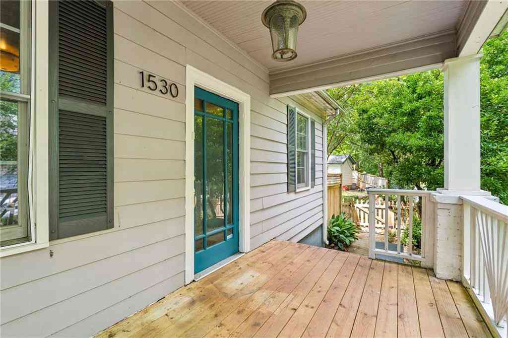 Homes For Sale - 1530 Oakview Road<br/> Decatur, GA 30030