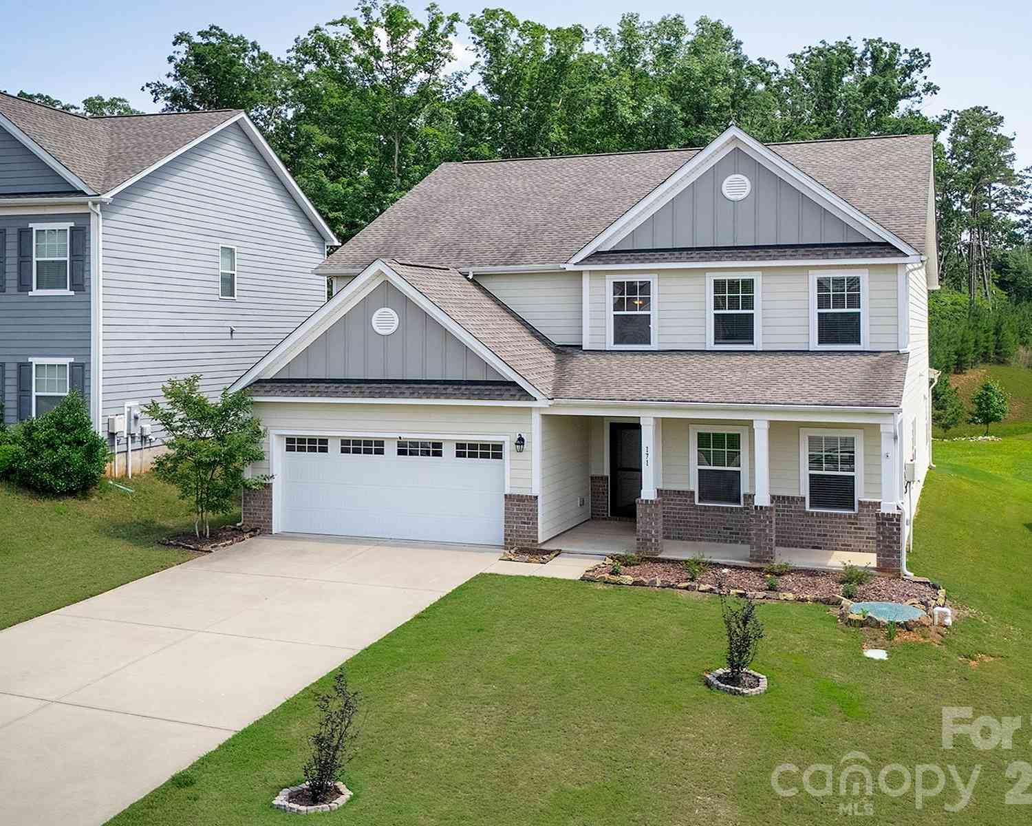 Homes For Sale - 171 Old Harbor Drive<br/> Mount Gilead, NC 27306