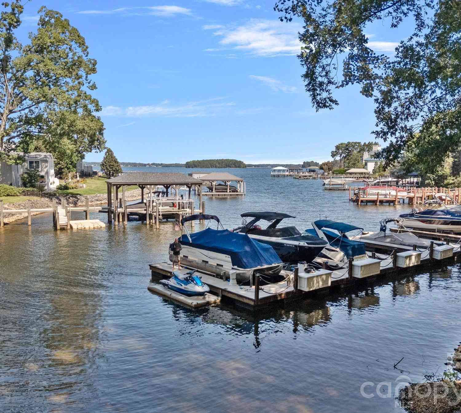 Vacant Land For Sale - 19002 Lakehouse Pointe Drive<br/> Cornelius, NC 28031