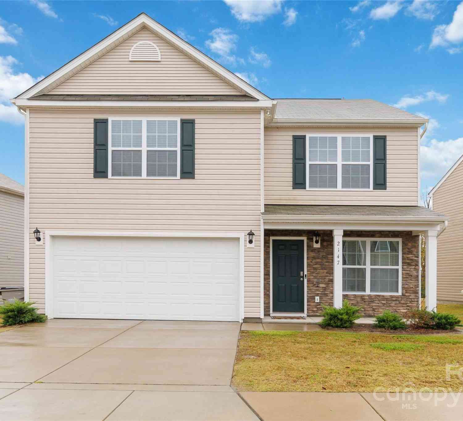 Homes For Sale - 2147 Eastway Drive<br/> Dallas, NC 28034