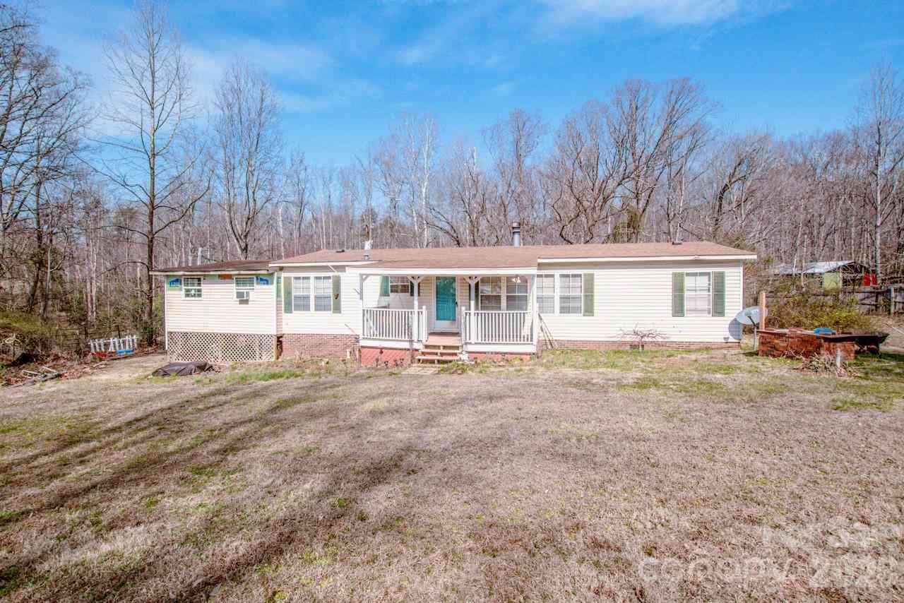 Homes For Sale - 133 Penny Drive<br/> Statesville, NC 28625