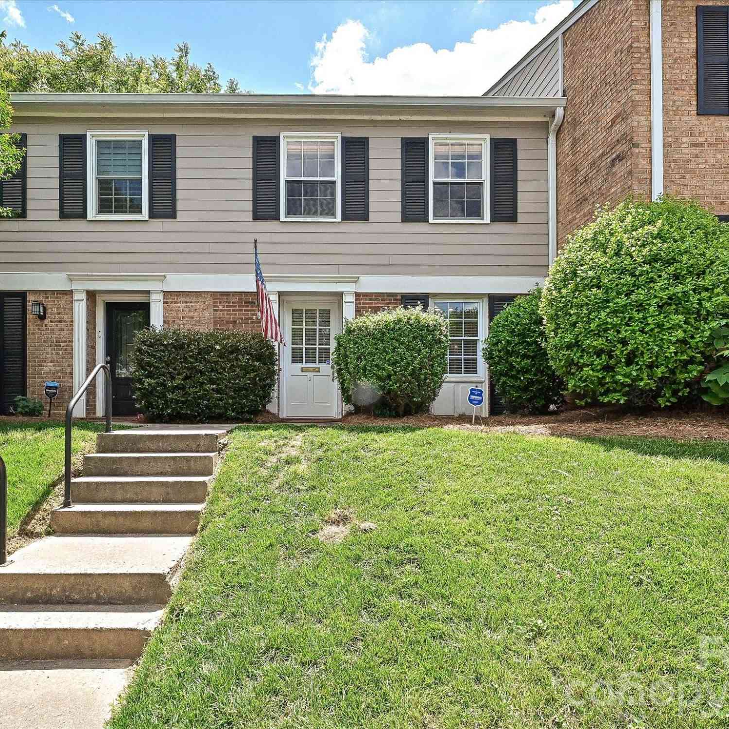 Condo For Sale - 4611 Hedgemore Drive #J<br/> Charlotte, NC 28209