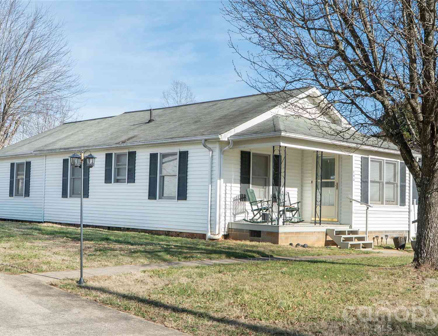 Condo For Sale - 203 Cohen Street<br/> Morganton, NC 28655