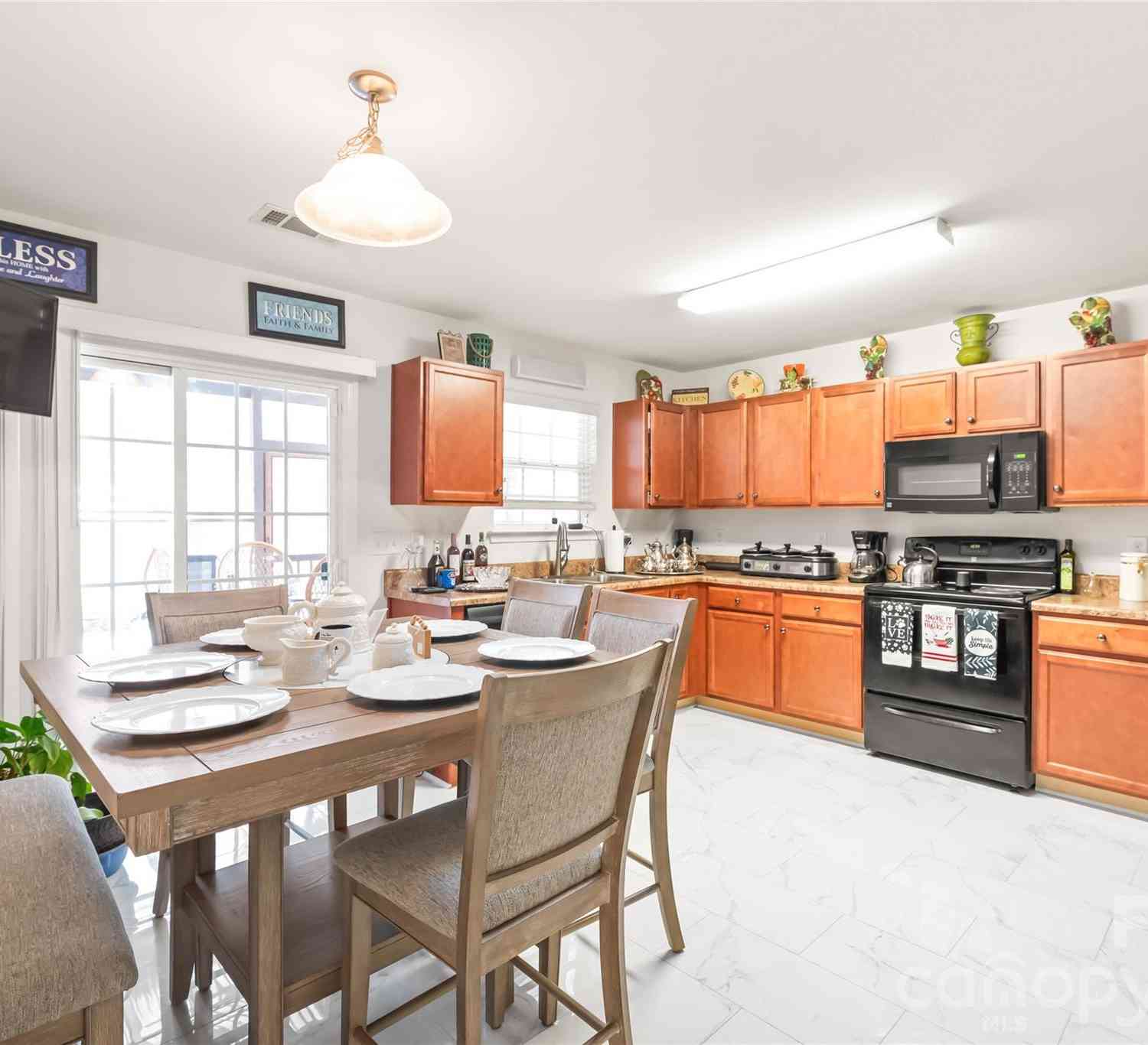 Condo For Sale - 8920 Red Clay Lane<br/> Charlotte, NC 28269