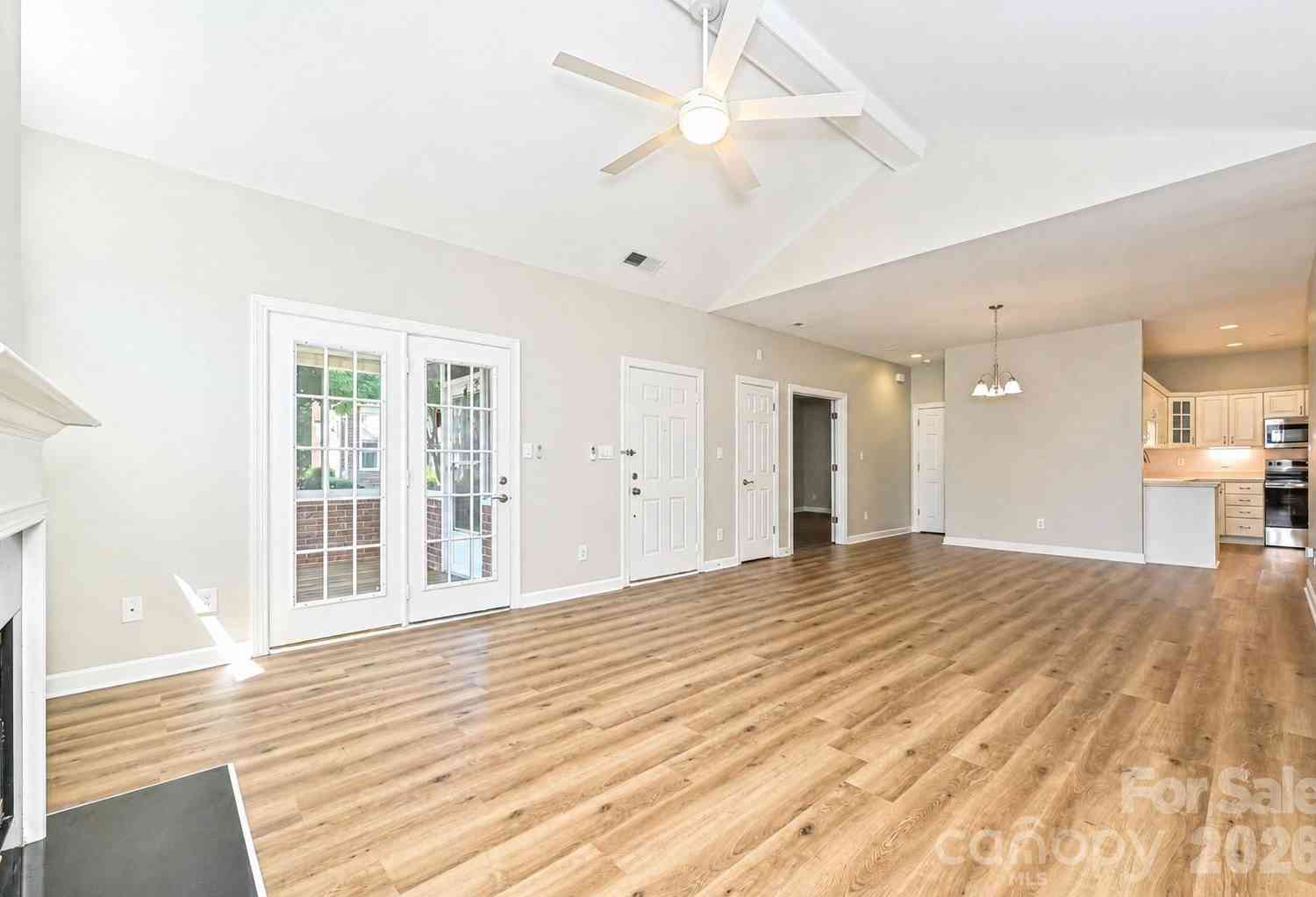 Condo For Sale - 8348 Highland Glen Drive<br/> Charlotte, NC 28269