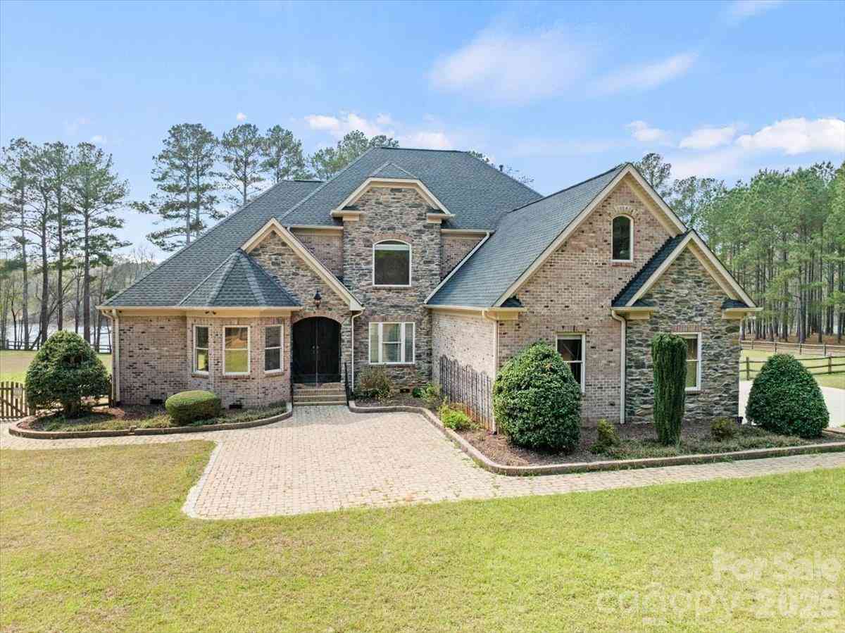 Homes For Sale - 962 Miller Road<br/> Jefferson, SC 29718