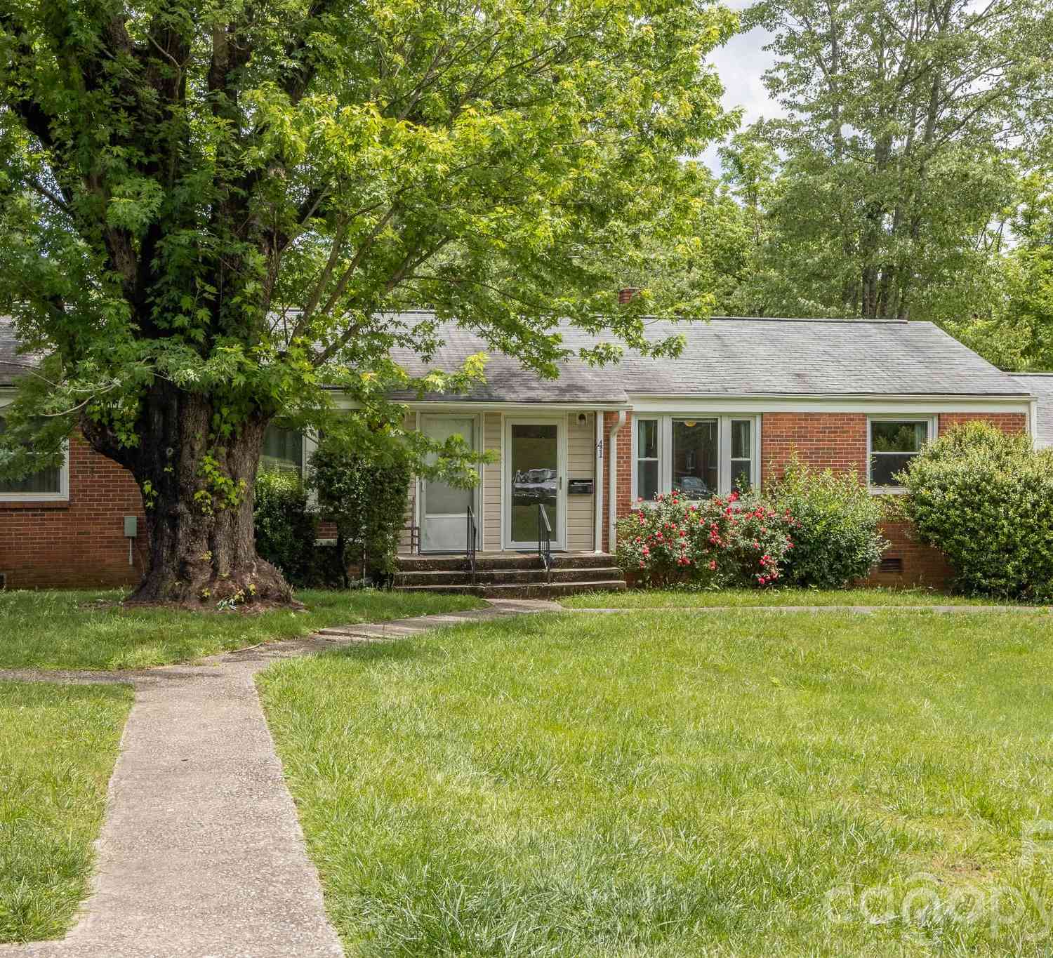 Condo For Sale - 41 Trowbridge Lane<br/> Transylvania County, Brevard, NC 28712