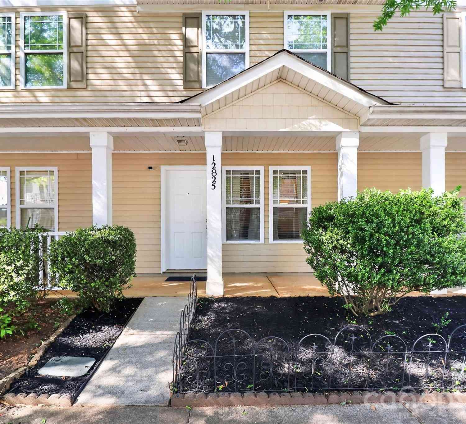Townhouse For Sale - 12825 Windy Lea Lane #75<br/> Huntersville, NC 28078