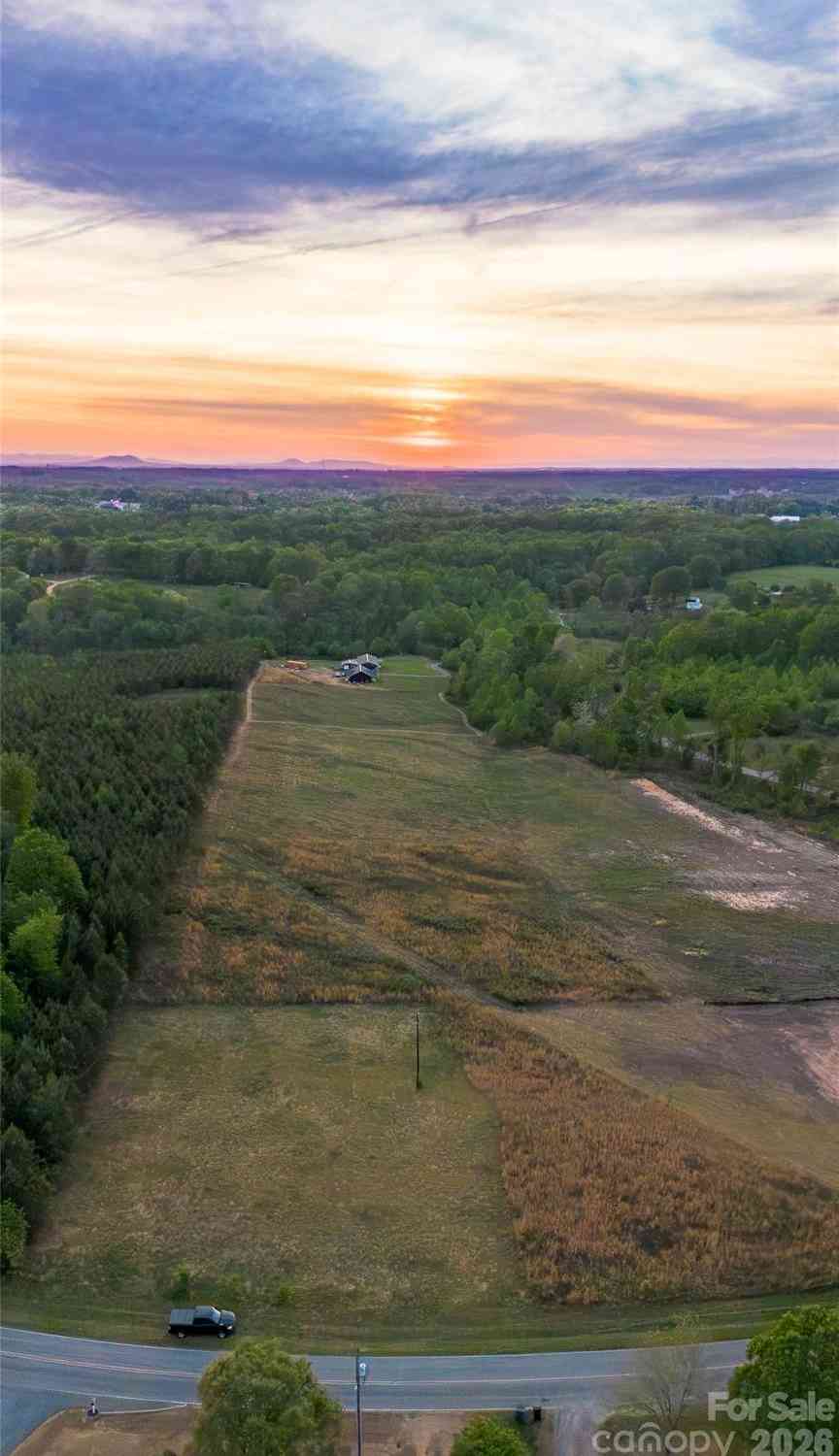 Vacant Land For Sale - 1075 Ring Tail Road<br/> Claremont, NC 28610