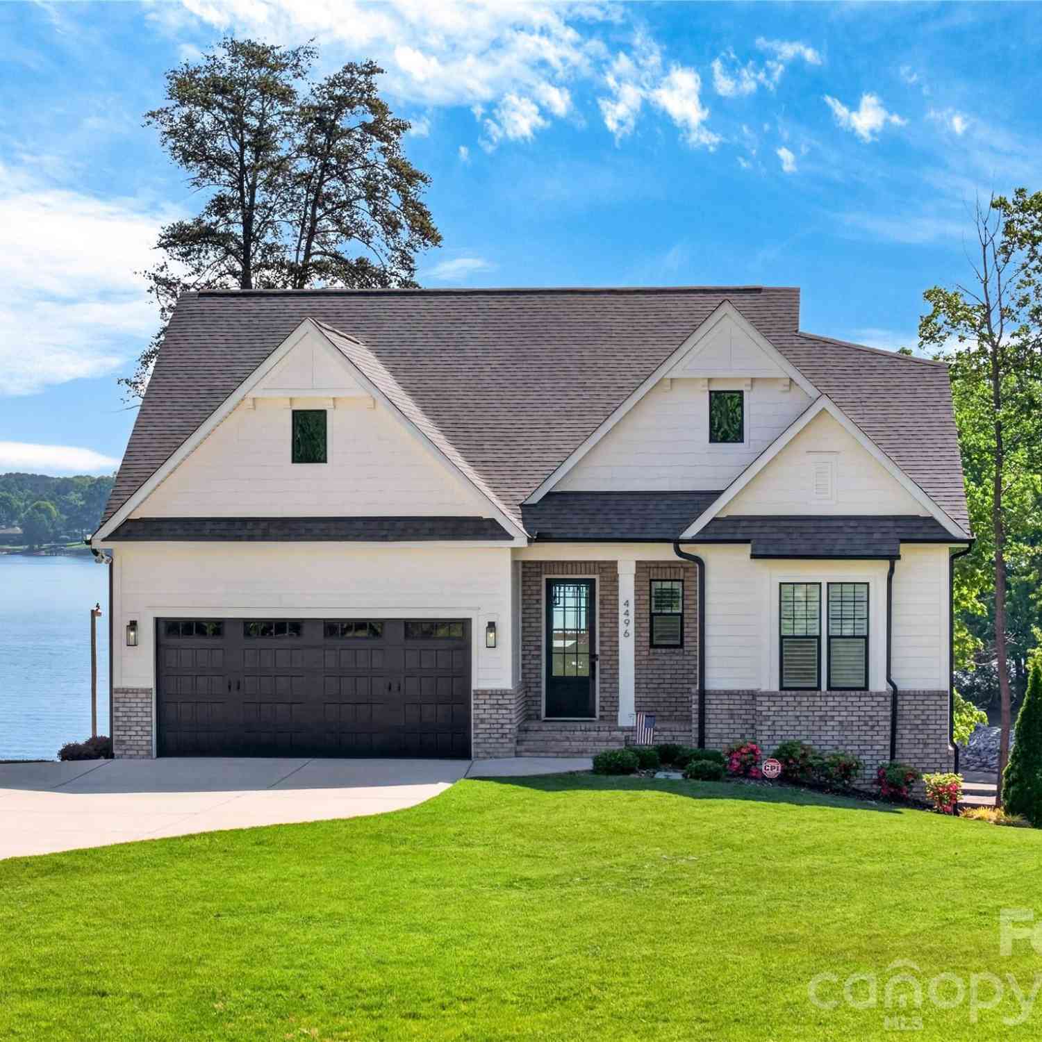 Homes For Sale - 4496 Kiser Island Road<br/> Terrell, NC 28682