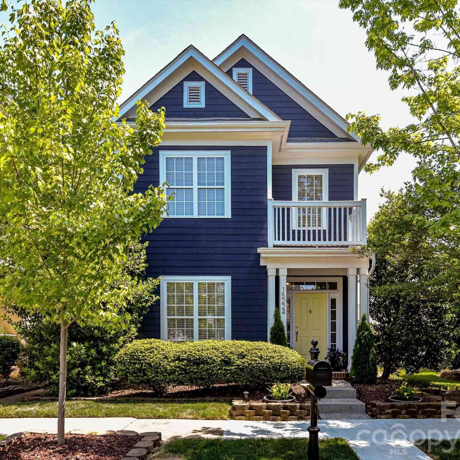 Homes For Sale - 15224 Waterfront Drive<br/> Huntersville, NC 28078