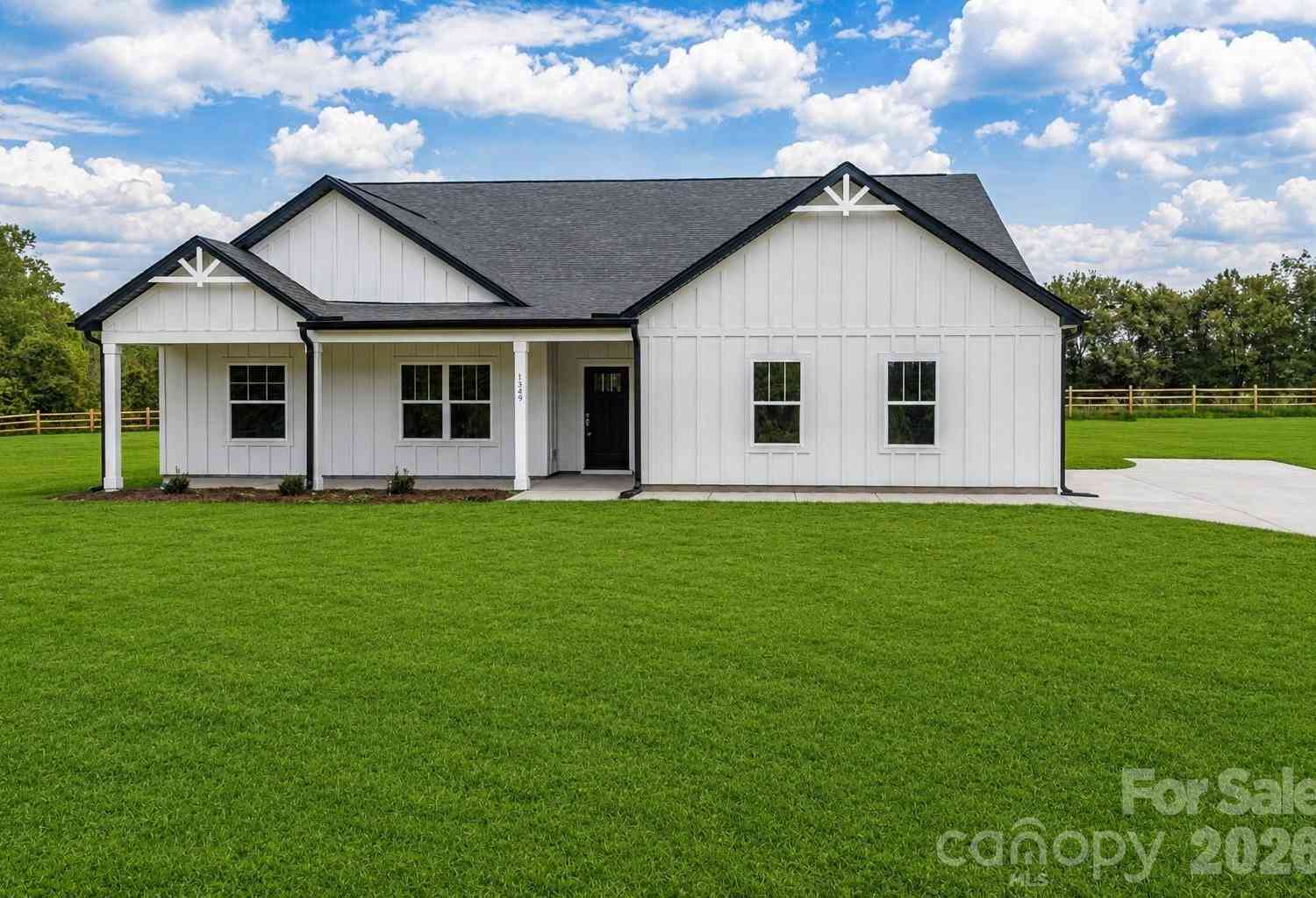 Homes For Sale - 1349 Zeb Haynes Road<br/> Maiden, NC 28650