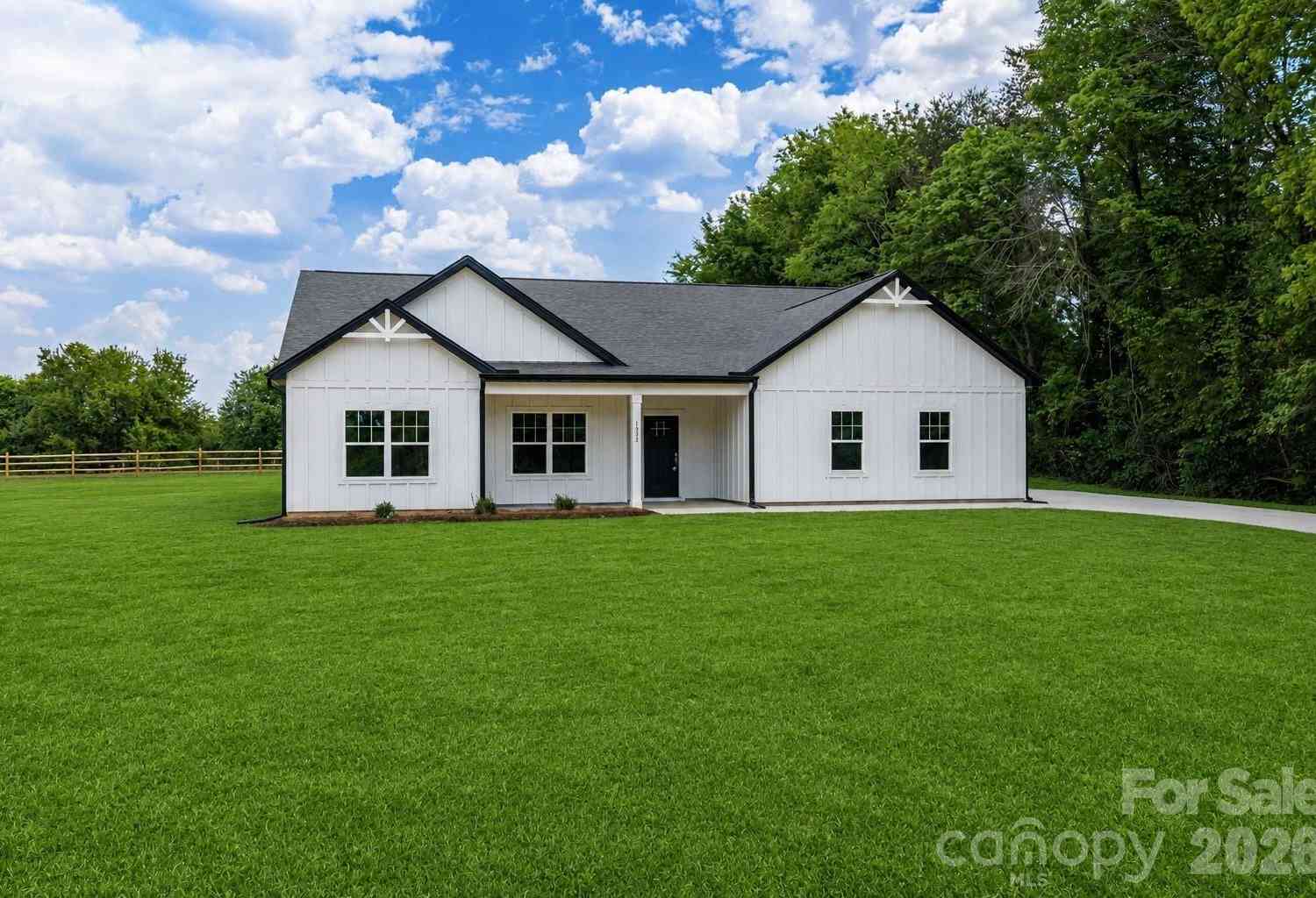 Homes For Sale - 1355 Zeb Haynes Road<br/> Maiden, NC 28650
