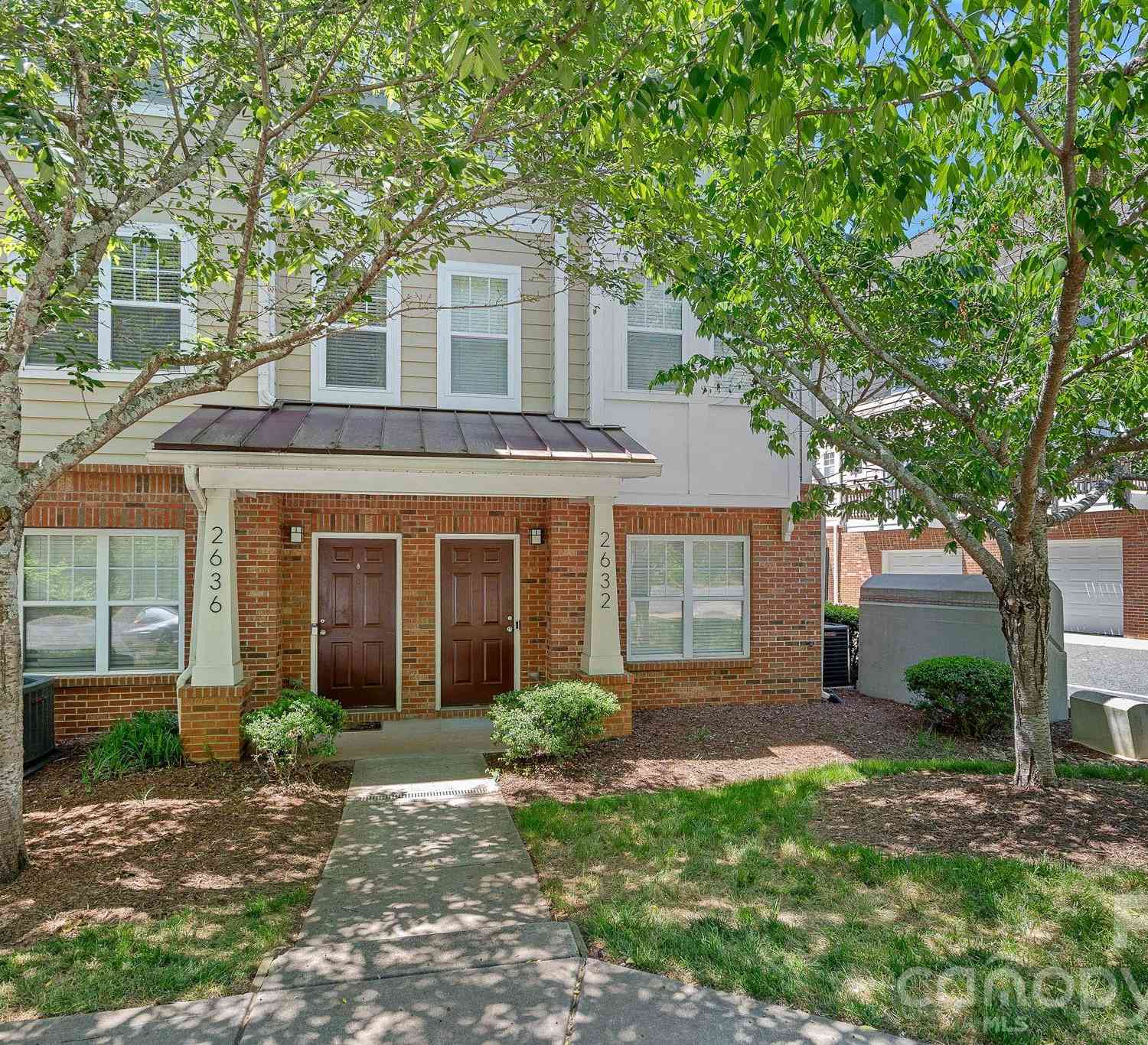 Condo For Sale - 2632 Weddington Avenue<br/> Charlotte, NC 28204