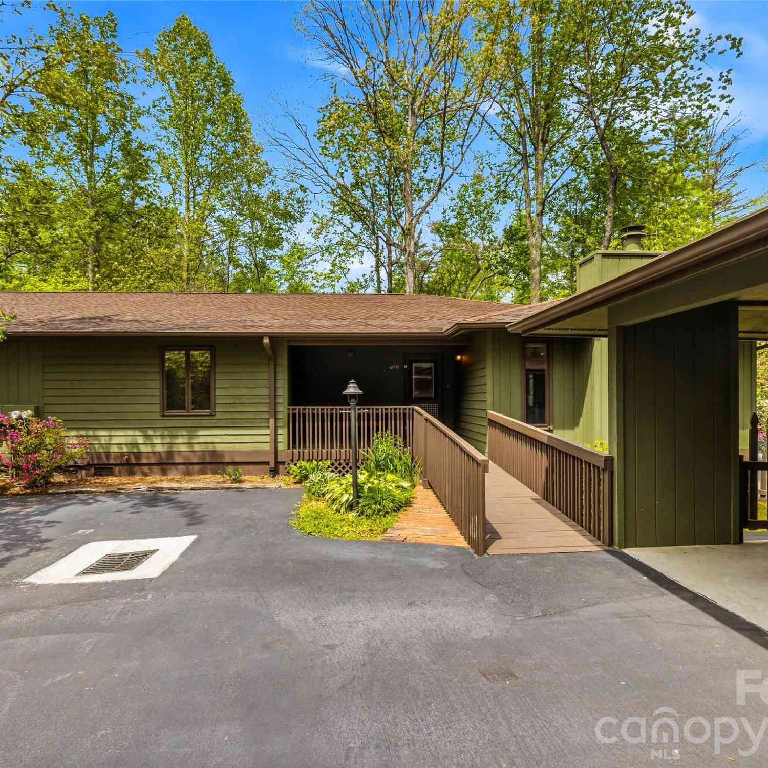 Condo For Sale - 348 Surrey Lane<br/> Transylvania County, Brevard, NC 28712