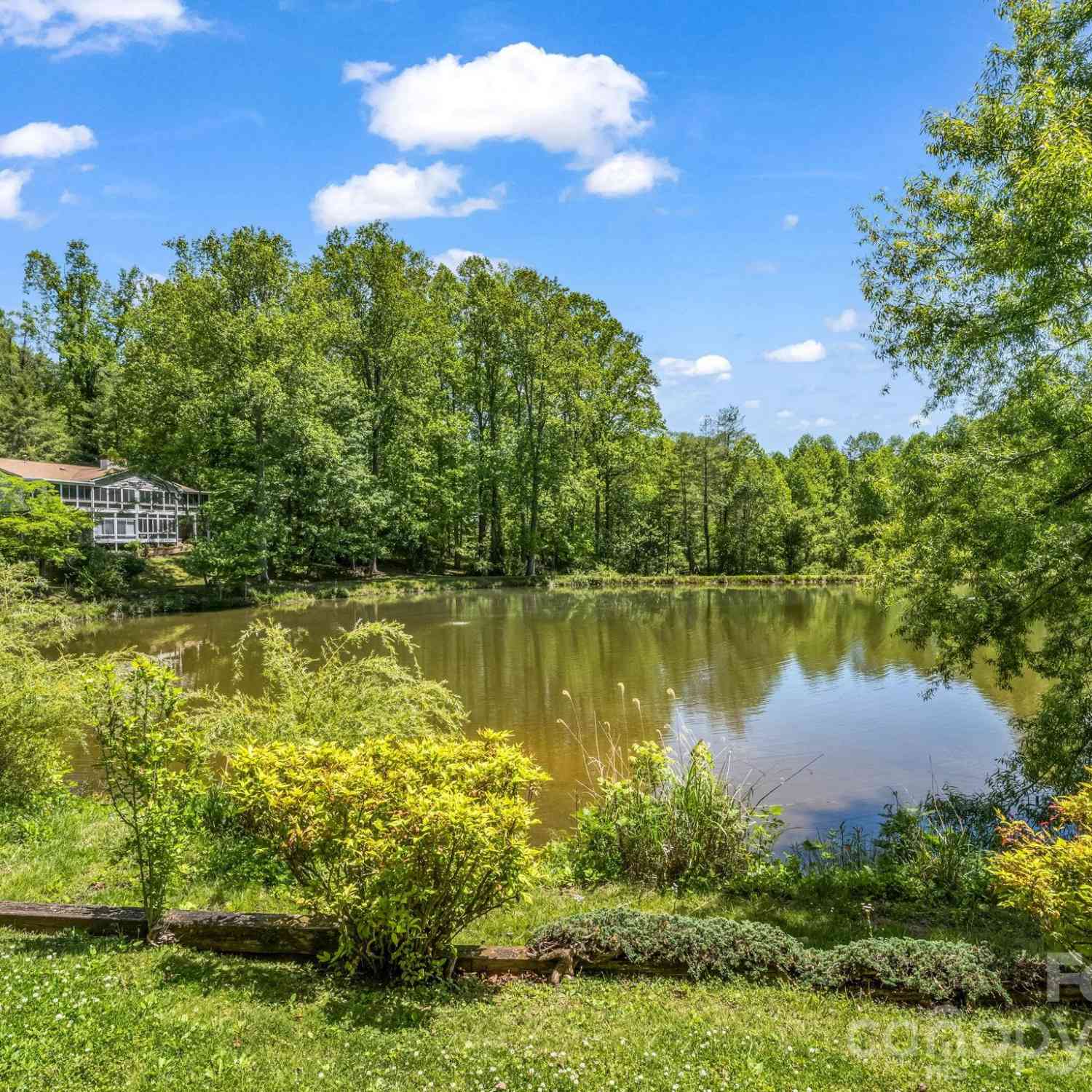 Condo For Sale - 68 Lakeview Court<br/> Transylvania County, Brevard, NC 28712