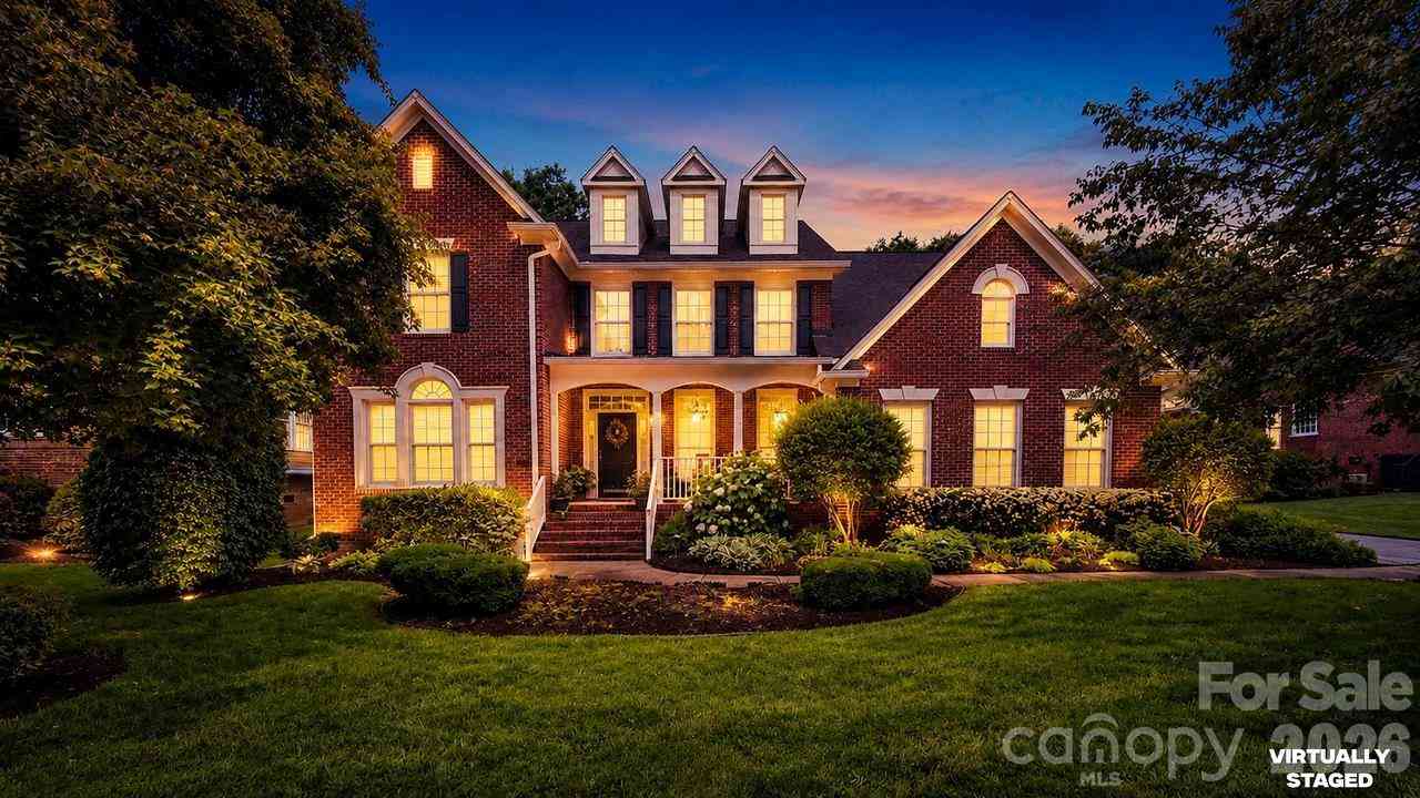 Homes For Sale - 8716 Devonshire Drive<br/> Huntersville, NC 28078