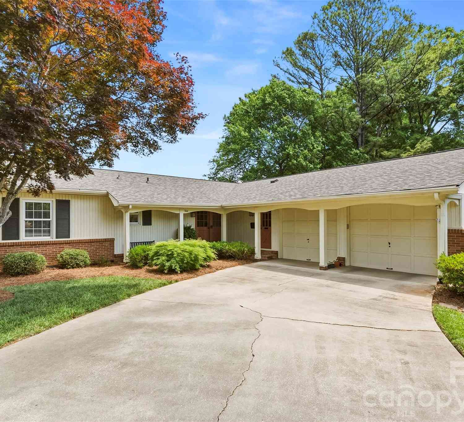 Homes For Sale - 344 Flanagans Lane<br/> Gastonia, NC 28054