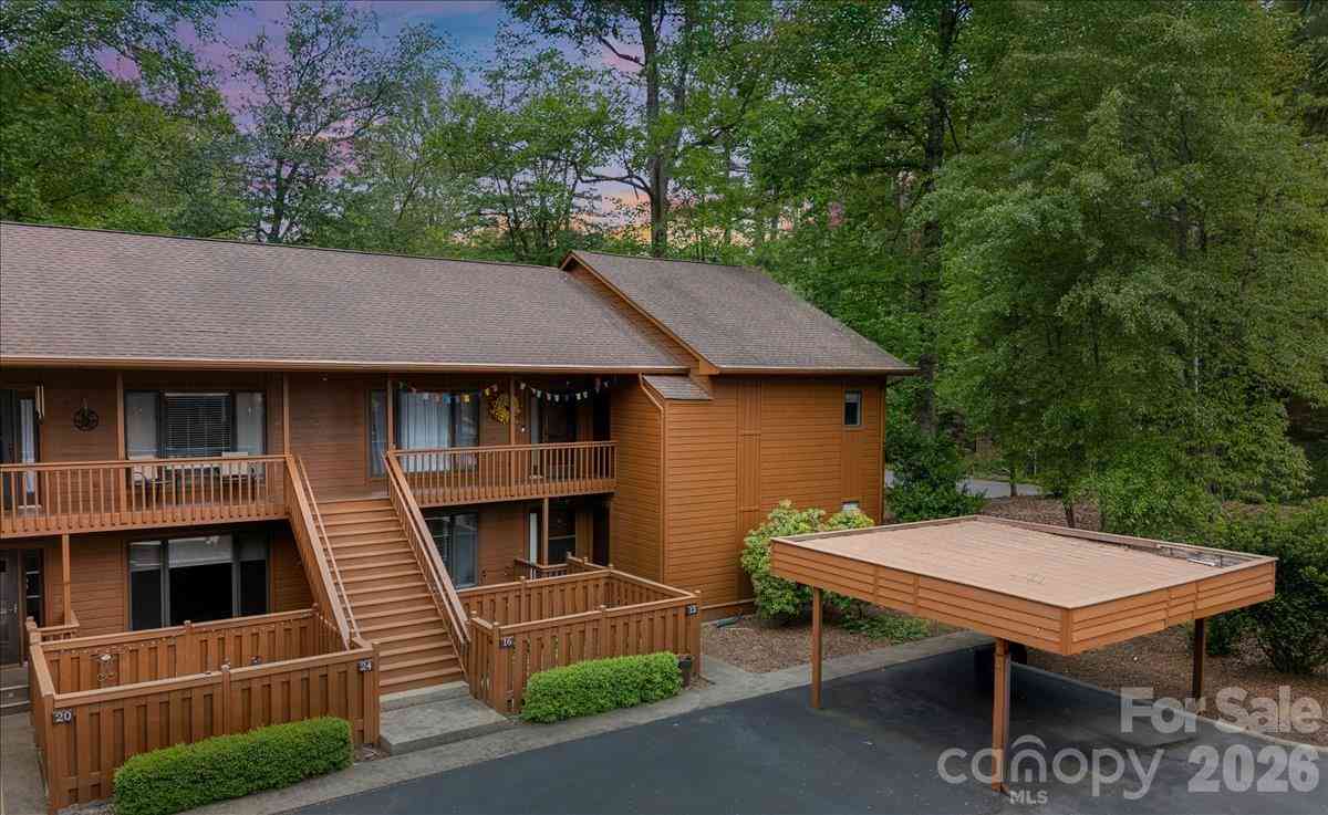 Condo For Sale - 16 Woodsong Lane<br/> Transylvania County, Brevard, NC 28712