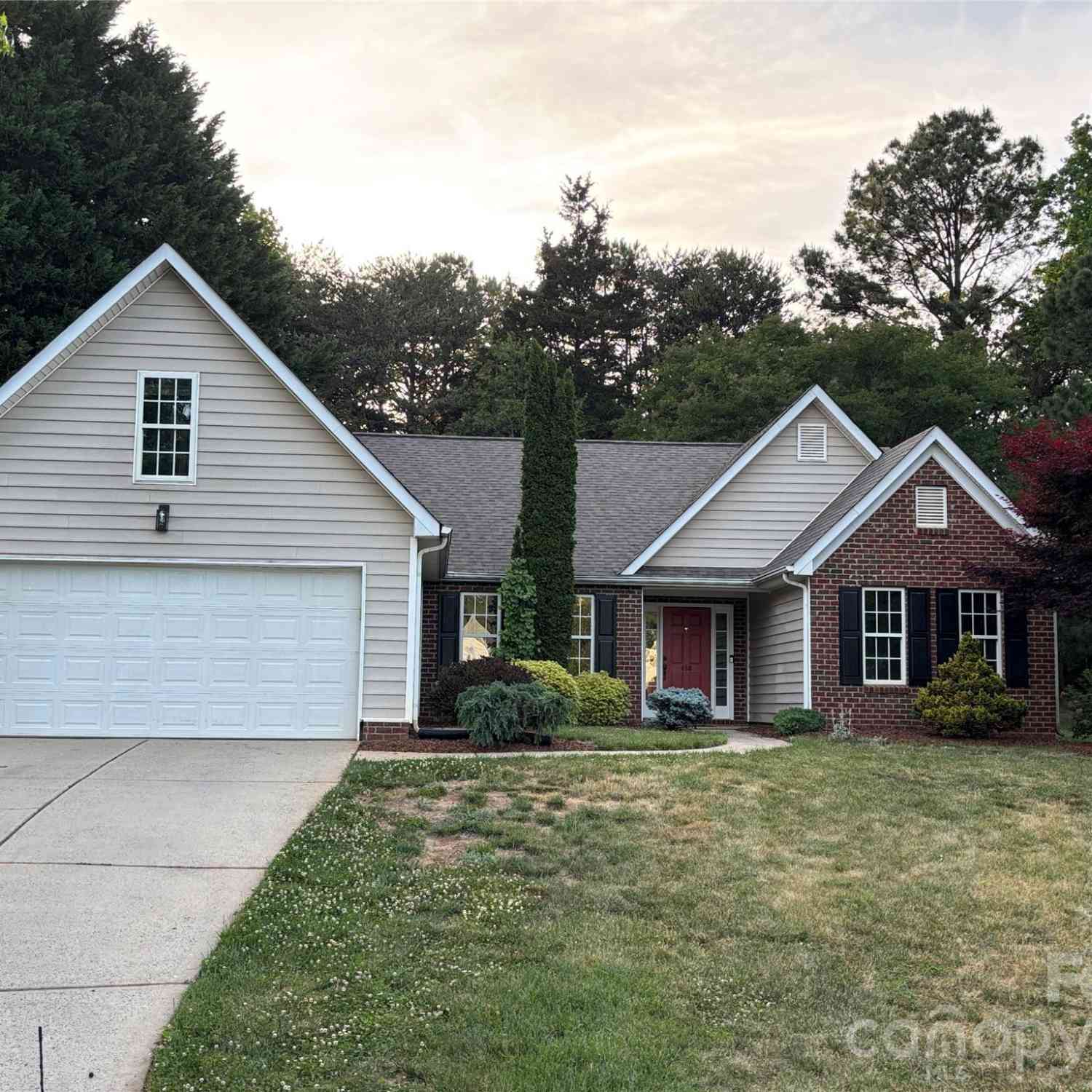 Homes For Sale - 450 Glencrest Drive<br/> Stanley, NC 28164