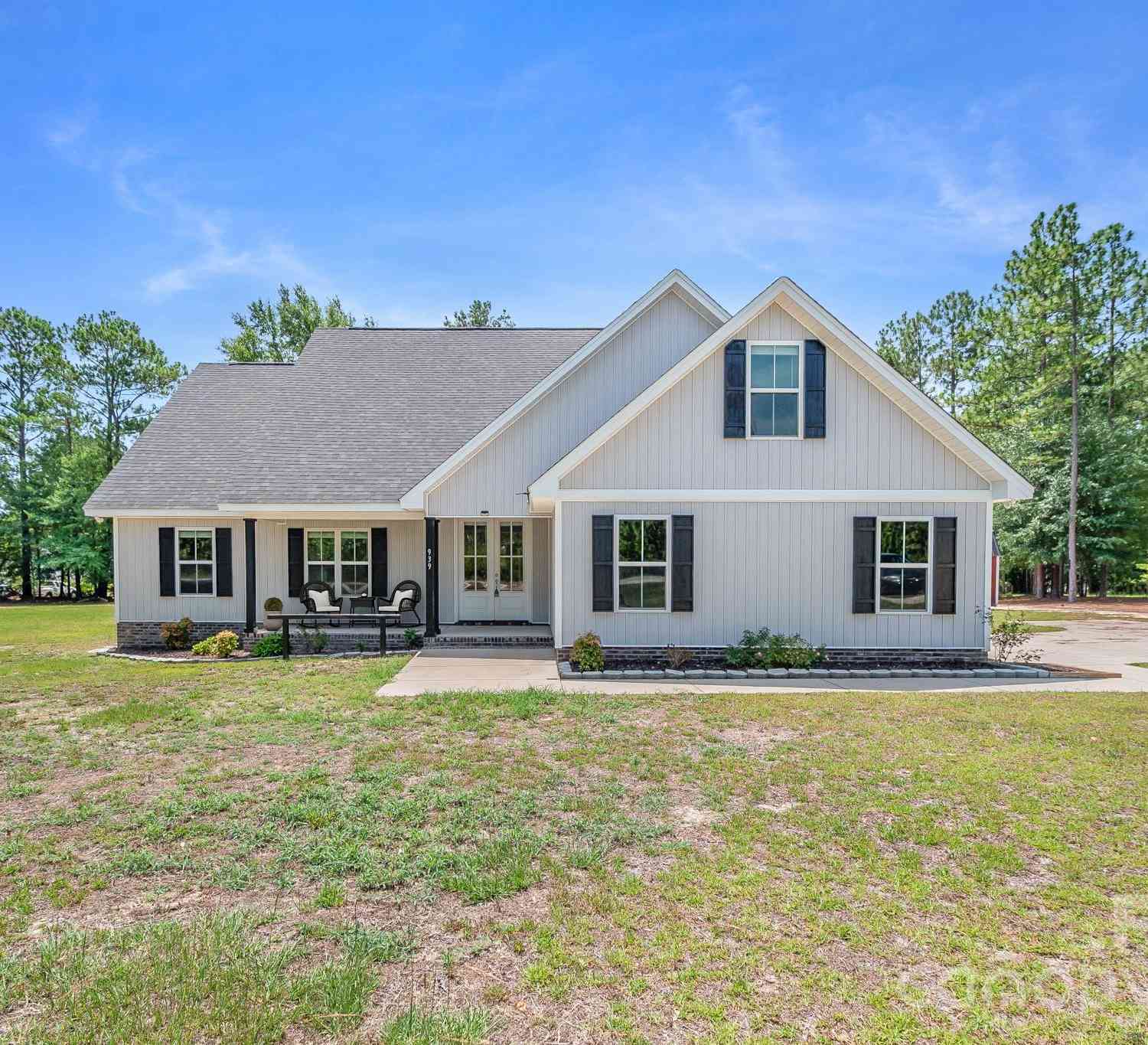 Homes For Sale - 939 Old Stagecoach Road<br/> Camden, SC 29020