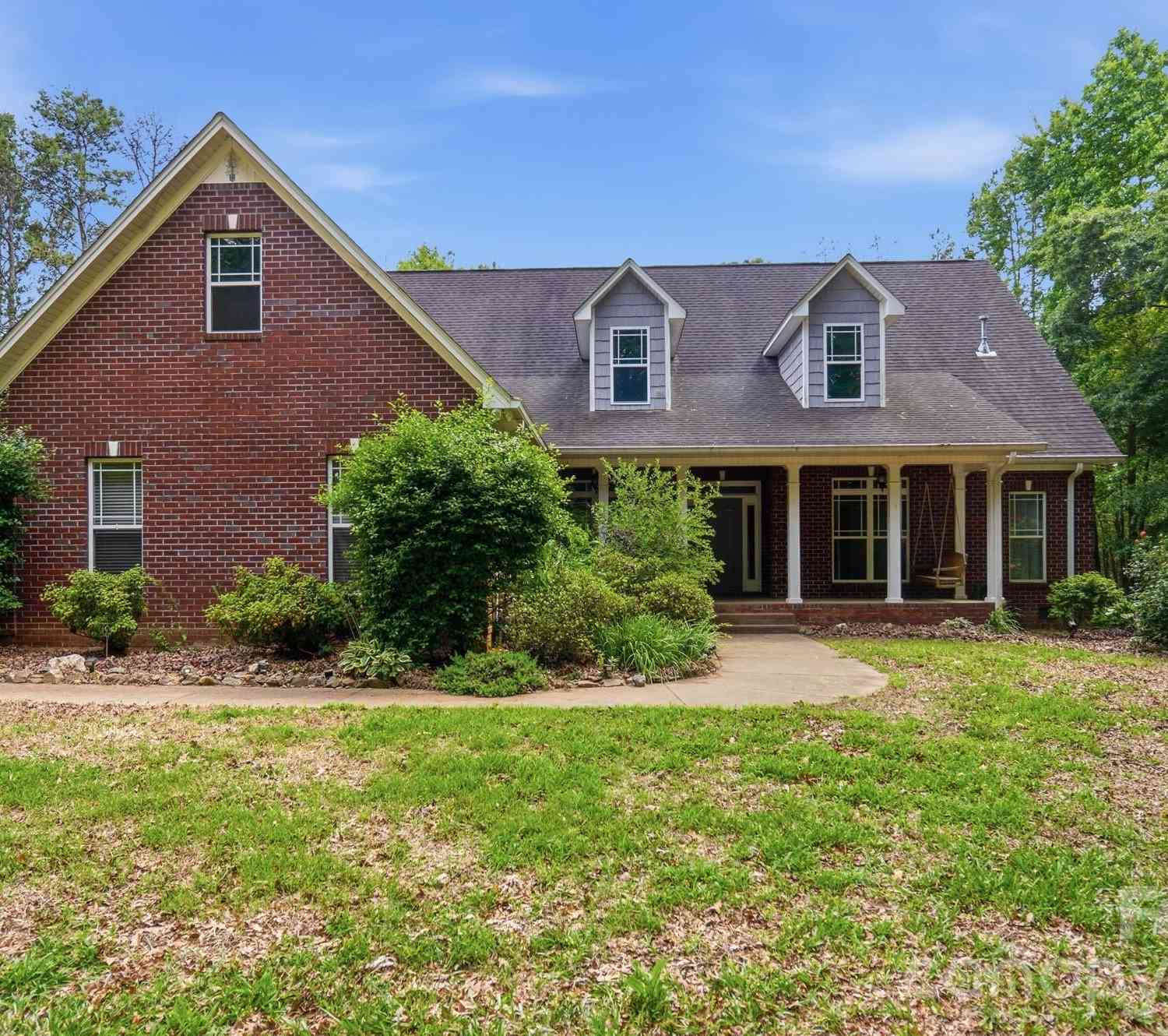 Homes For Sale - 2811 Belk Mill Road<br/> Wingate, NC 28174