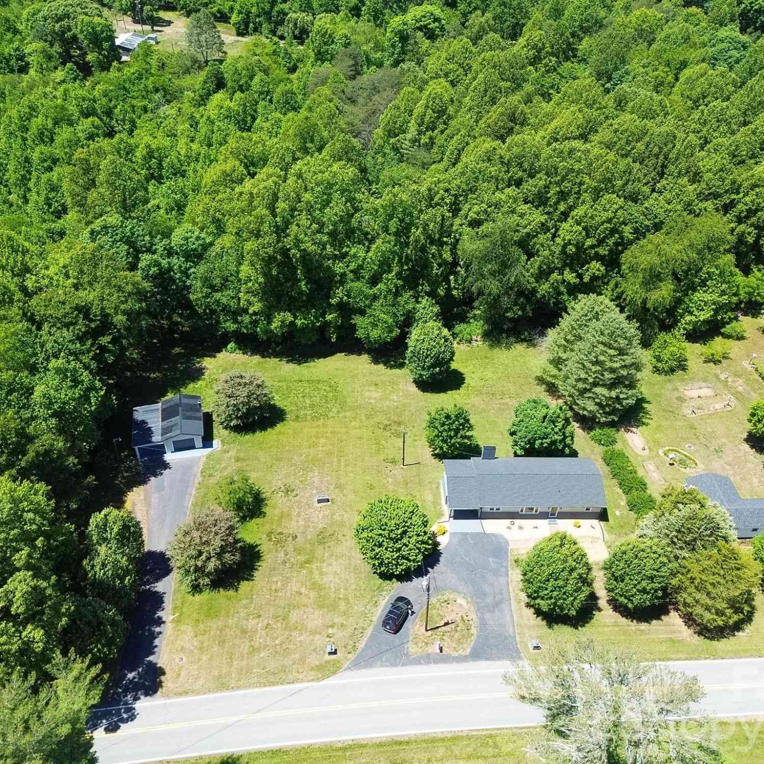 Homes For Sale - 1279 N Hoots Road<br/> Ronda, NC 28679