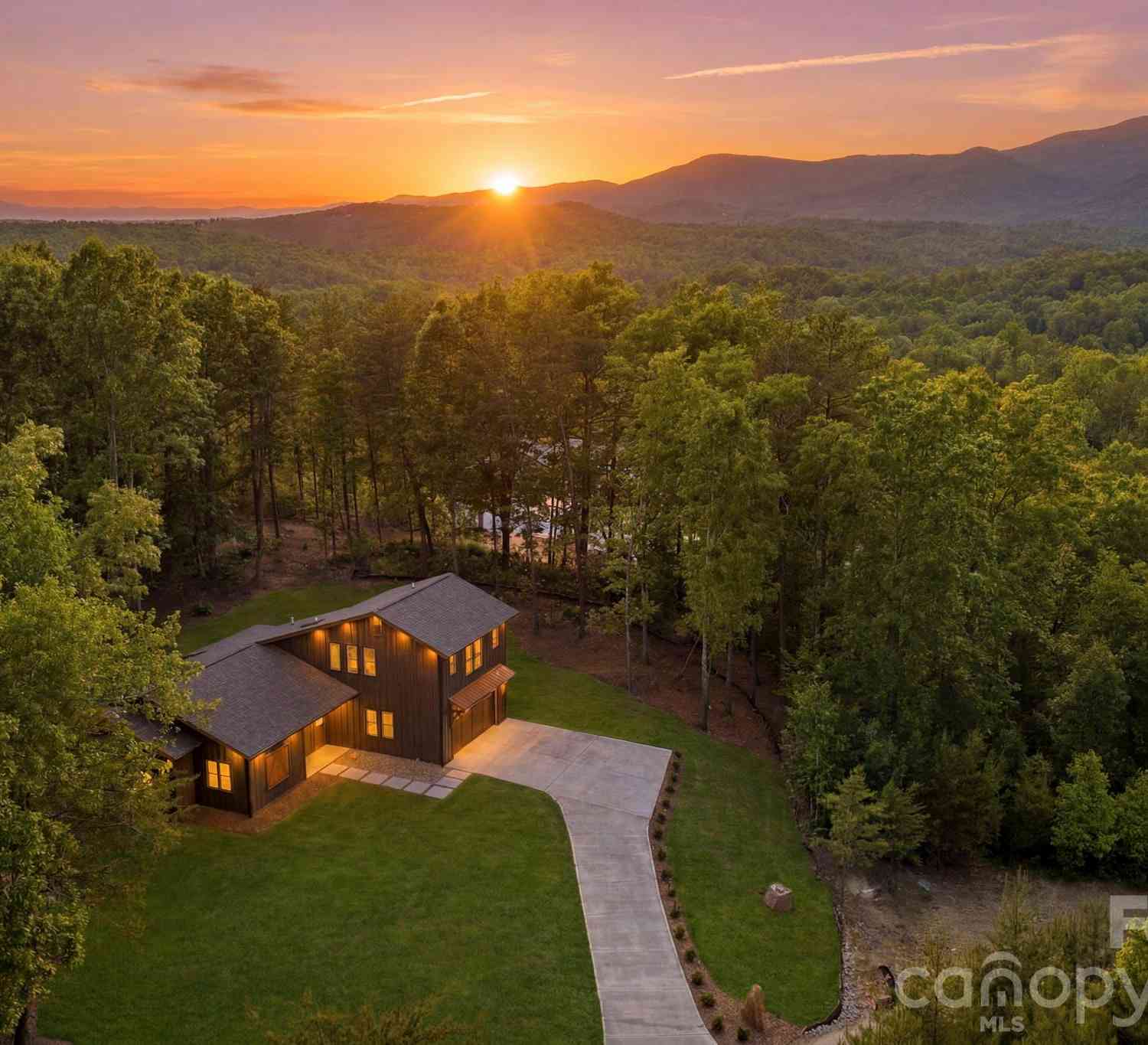 Homes For Sale - 121 Deer Jump Trail<br/> Lake Lure, NC 28746
