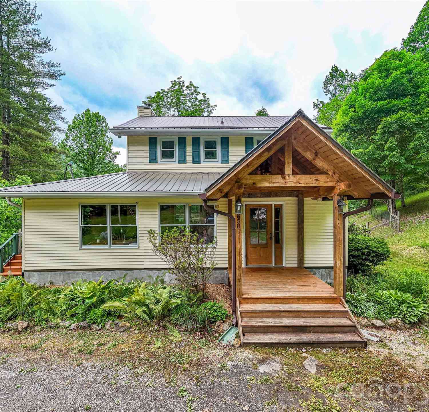 Homes For Sale - 658 Tilley Creek Road<br/> Cullowhee, NC 28723