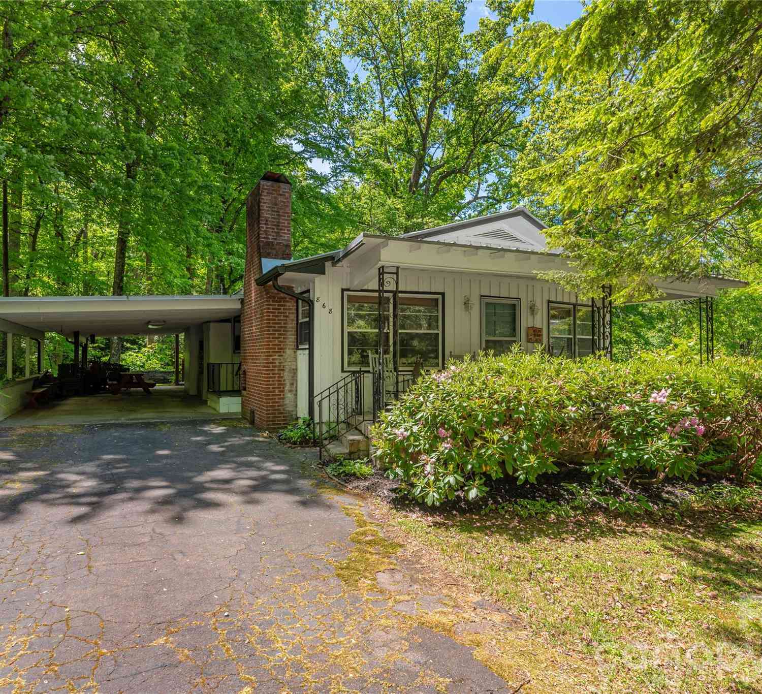 Homes For Sale - 868 Cabin Flats Road<br/> Cullowhee, NC 28723
